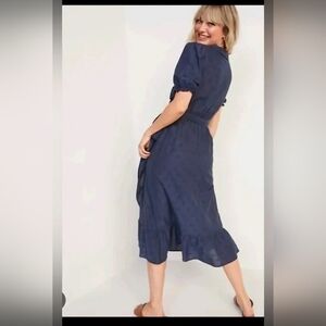 Women’s Navy Midi Dress with Puff Sleeves Sz M